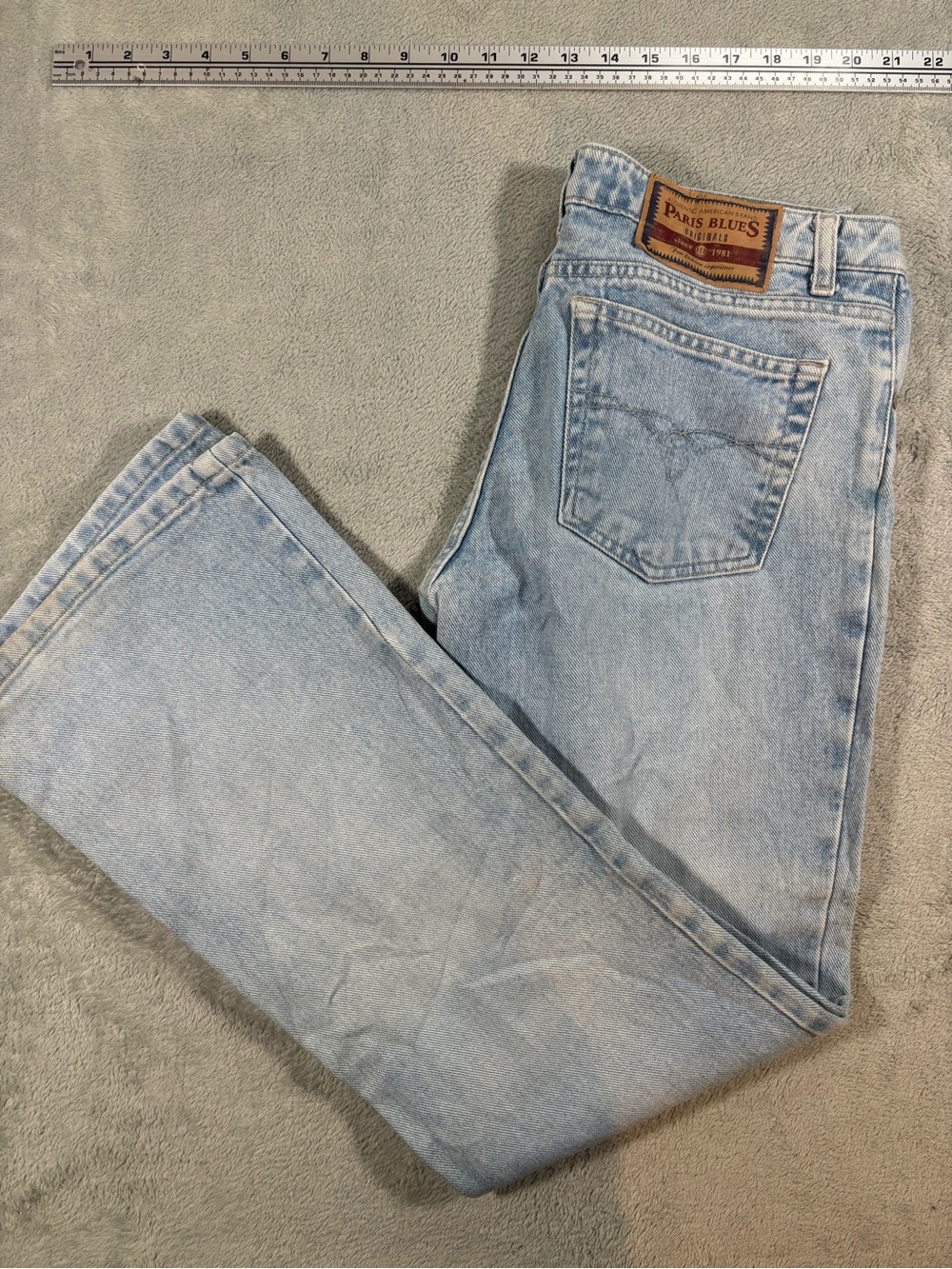 VTG Paris Blues Light Wash Flare Jeans Size 9 100% Cotton Y2K Low-Mid Rise